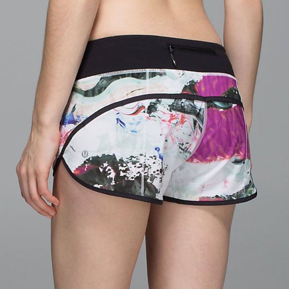 lululemon athletica Pants - 💥Lululemon Speed Shorts in Pigment Wave